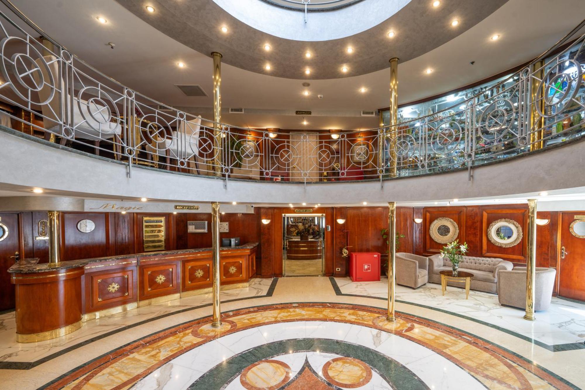 Hotel Magic I Nile Cruise Deluxe Boat The Scheduled Departure Is On Saturday For A 7-Day Nile Cruise Luxor Exterior foto